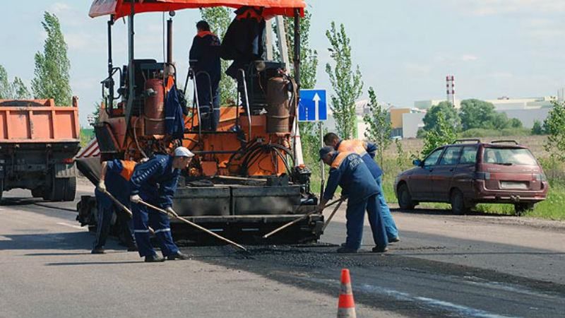 У Росії хочуть заборонити ще й "забугорську" комунальну техніку