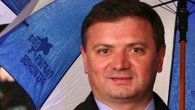 Луганські сепаратисти активно скуповують елітне житло у Києві Луганські сепаратисти активно скуповують елітне житло у Києві