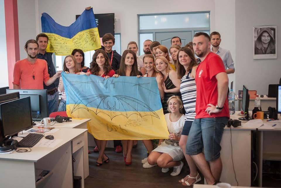 Телеканал "24" получил подарок от украинских героев-защитников