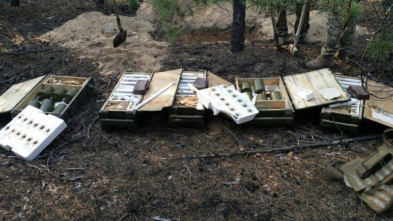 Арсенал российского оружия нашли на украинской территории