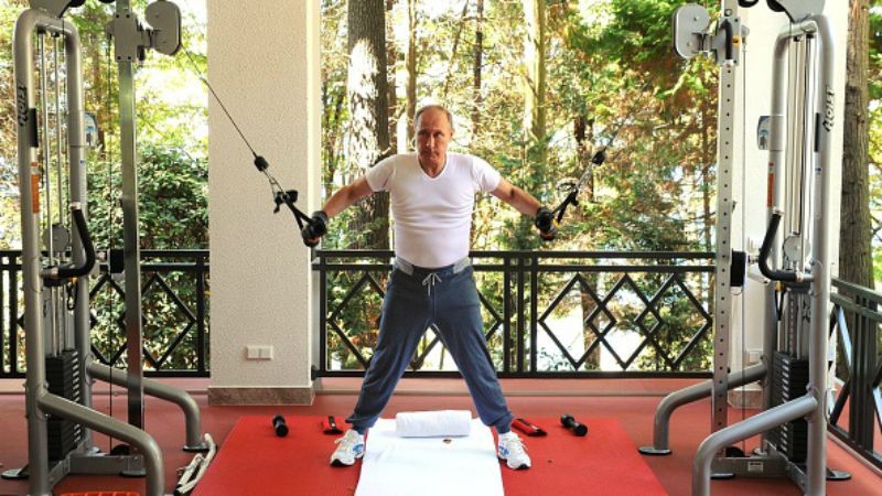 Российский оппозиционер назвал, во сколько Путину обходится война на Донбассе Российский оппозиционер назвал, во сколько Путину обходится война на Донбассе