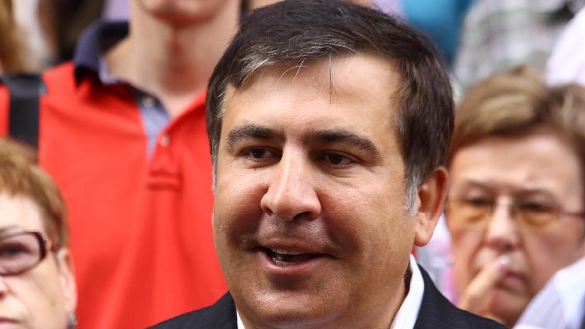 От Порошенко требуют назначить Саакашвили премьером