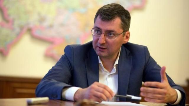 После отставки украинские чиновники всегда начинают разоблачать начальство, — политолог