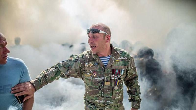 Порошенко різко відреагував на інцидент з учасником АТО в маршрутці Порошенко різко відреагував на інцидент з учасником АТО в маршрутці