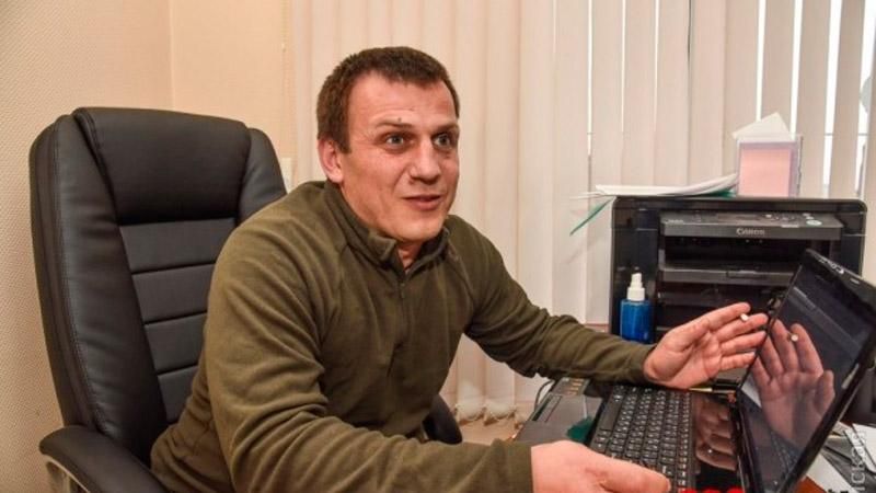 В Одесі затримали активістів "Правого сектора" та "Автомайдану" В Одесі затримали активістів "Правого сектора" та "Автомайдану"