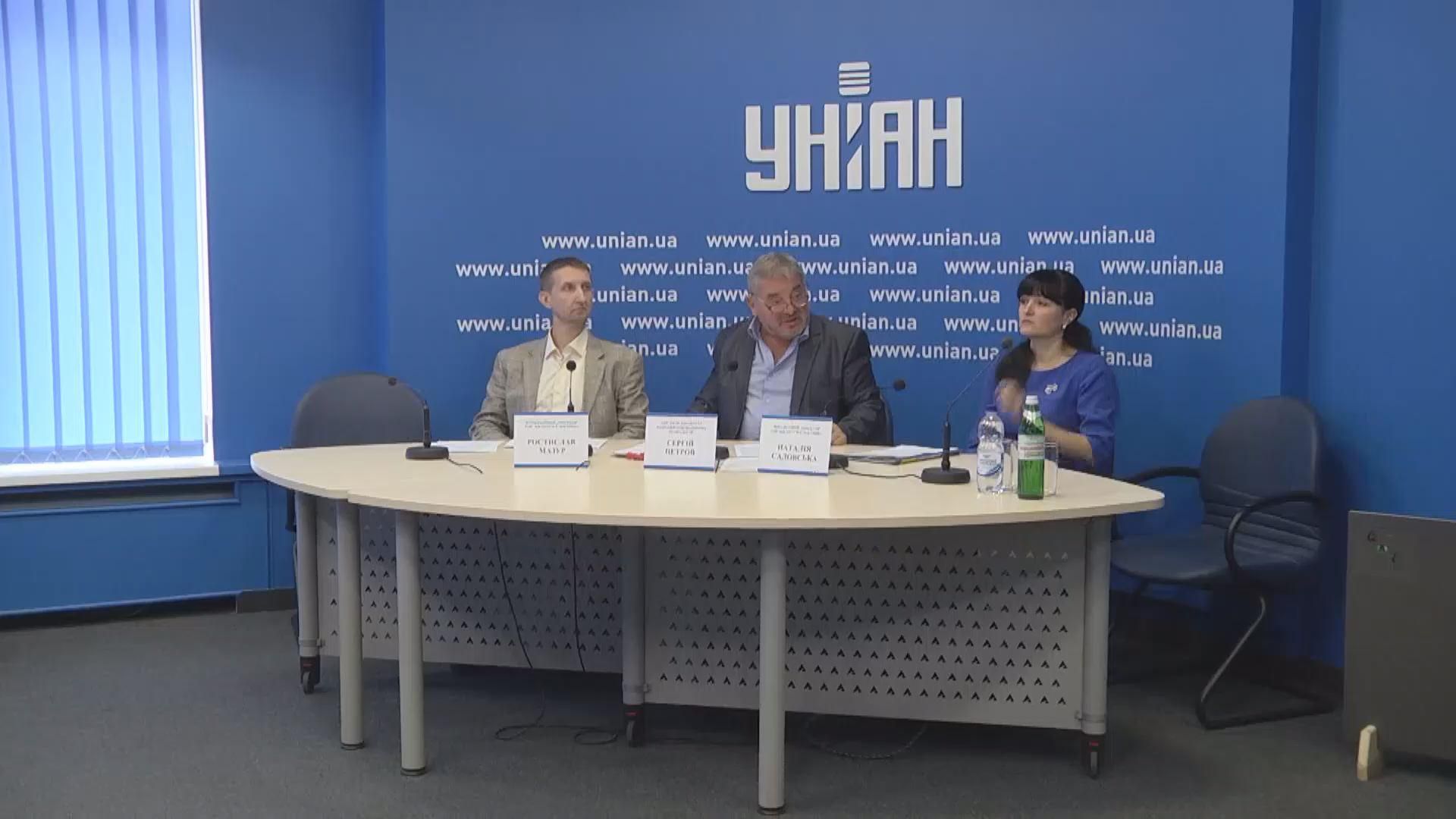 Ученые компании "Квантум Электрик" изобрели экономный обогреватель Ученые компании "Квантум Электрик" изобрели экономный обогреватель