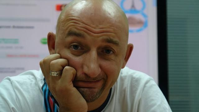 Неизвестные избили Мочанова на Донбассе