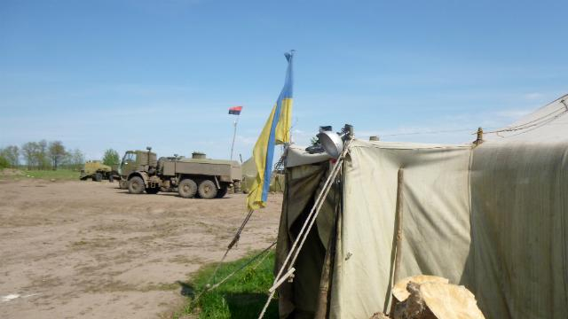 Террористы обстреляли украинских военных из гранатомета