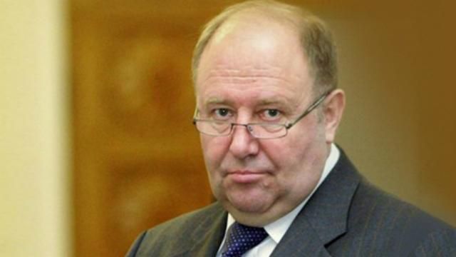 Одіозний керівник апарату Ради пішов у відставку Одіозний керівник апарату Ради пішов у відставку