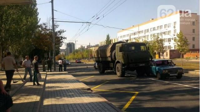 Боевики устроили аварию в оккупированном Донецке