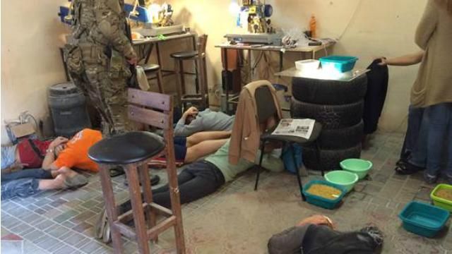 Среди Киева подпольно перерабатывали янтарь Среди Киева подпольно перерабатывали янтарь