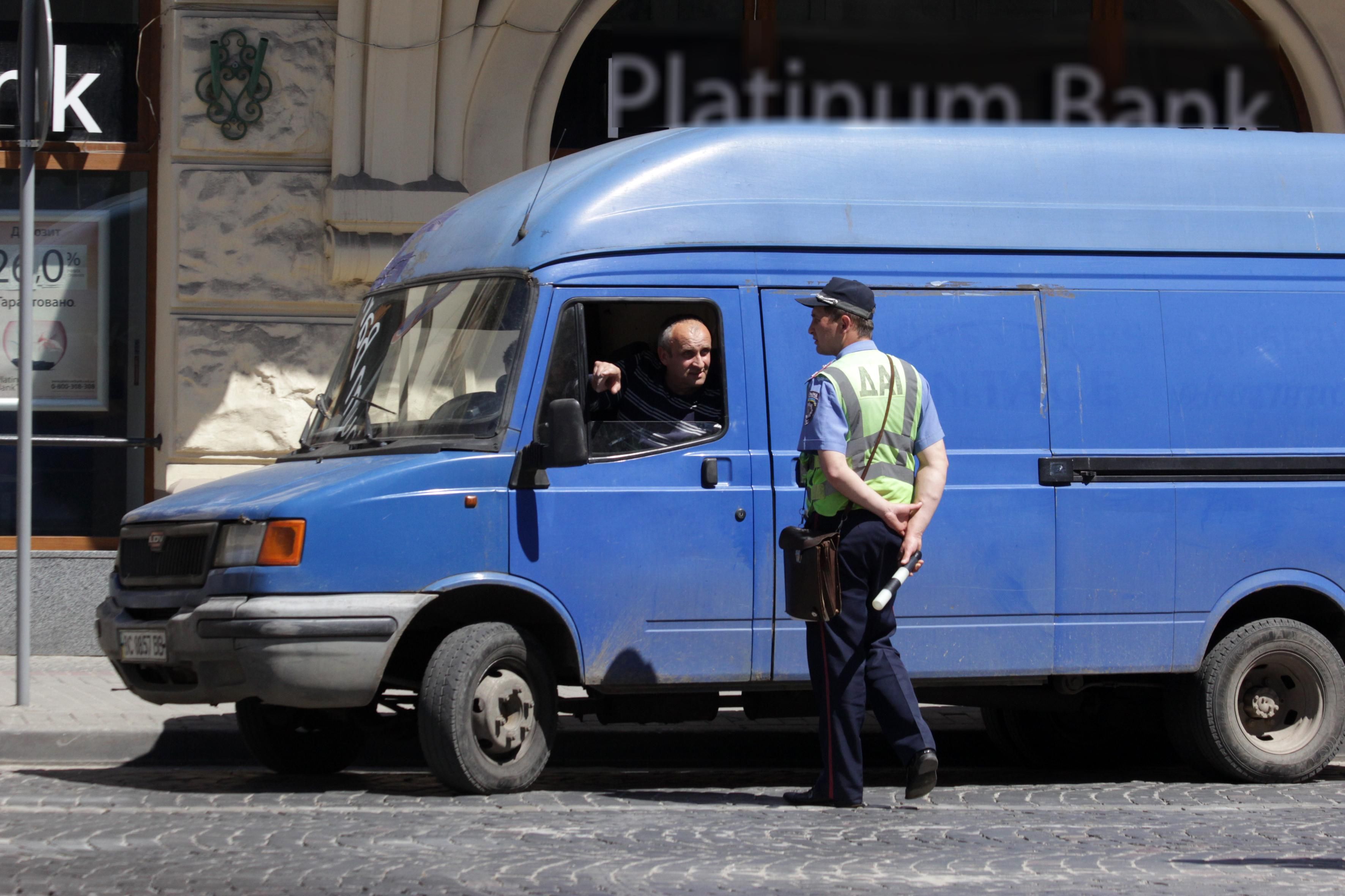 Новые штрафы на дороге: как избежать админпротокола Новые штрафы на дороге: как избежать админпротокола