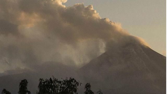 У Мексиці різко активізувався вулкан 