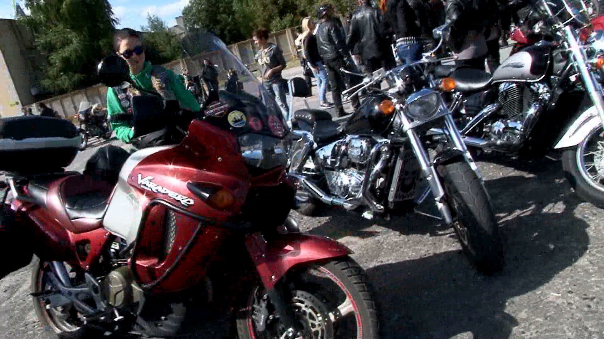 Україна, Білорусь та Росія провели спільний байкерський зліт Україна, Білорусь та Росія провели спільний байкерський зліт