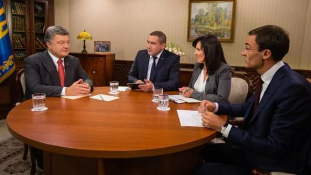 Порошенко сказал, сколько пленных удалось освободить за год Порошенко сказал, сколько пленных удалось освободить за год