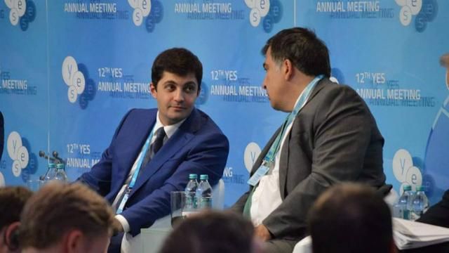 Сакварелидзе будет помогать Саакашвили: ему позволят занимать две должности