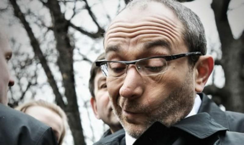 Безглуздя дня: суд над Кернесом знову перенесли Безглуздя дня: суд над Кернесом знову перенесли