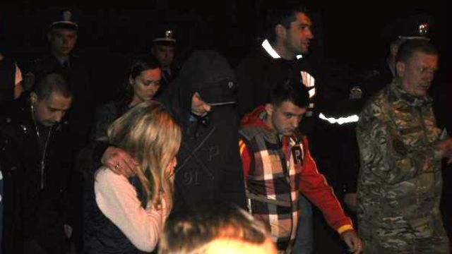 Правоохранитель и общественный патруль устроили драку со стрельбой Правоохранитель и общественный патруль устроили драку со стрельбой