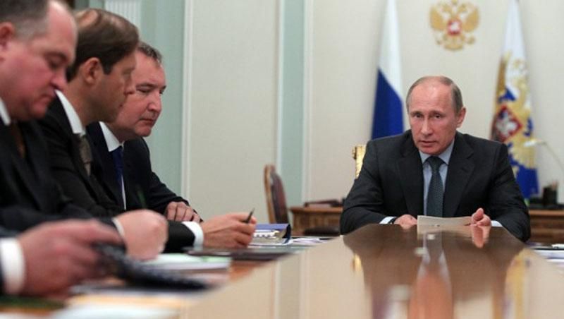 Россия постепенно реализовывает свой план на Донбассе, — эксперт
