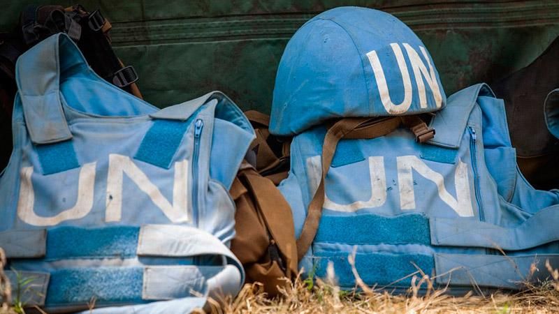 Депутати попросили ООН зупинити війну на Донбасі Депутати попросили ООН зупинити війну на Донбасі