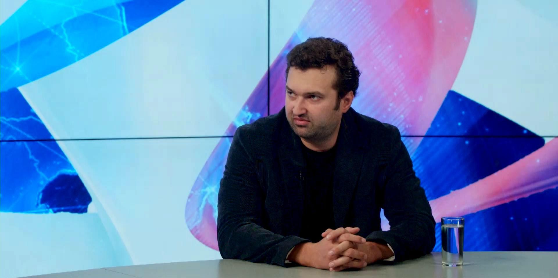 Россияне сами нуждаются в пропаганде, — политолог Россияне сами нуждаются в пропаганде, — политолог