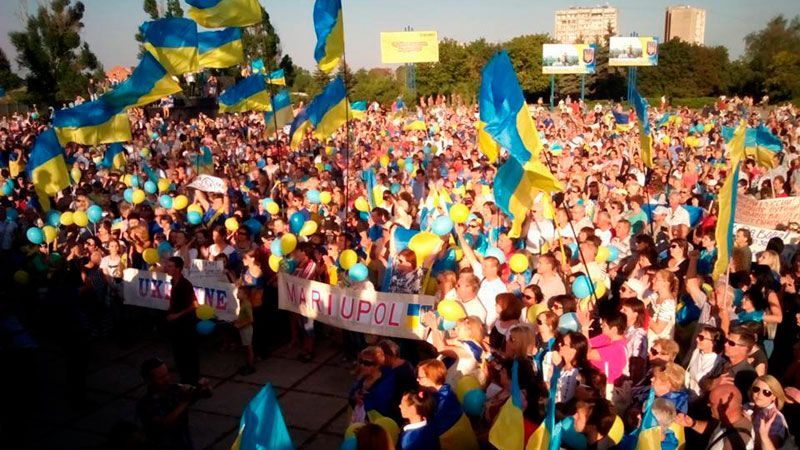 Маріуполь на День міста готується до найгіршого Маріуполь на День міста готується до найгіршого