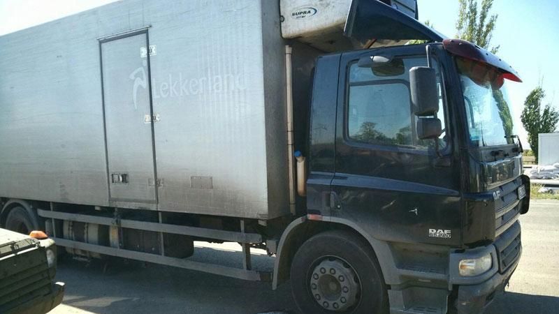 Міліціонери возили терористам їжу Міліціонери возили терористам їжу