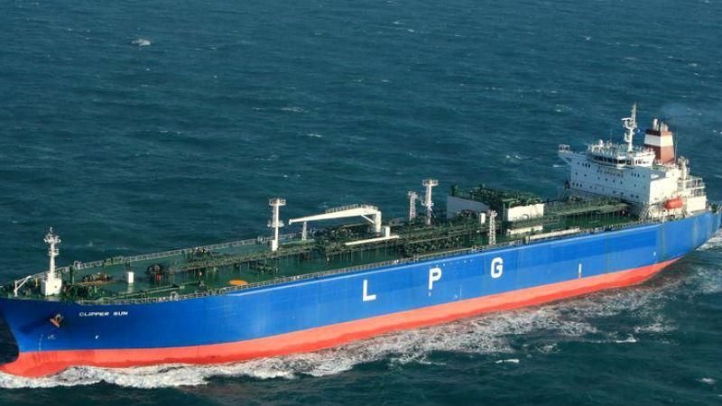 Российский танкер задержали в Ливии за контрабанду нефти
