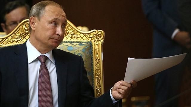 Путин хочет изменить "тему разговора", — New York Times Путин хочет изменить "тему разговора", — New York Times