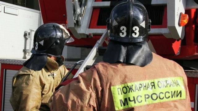 Пожар в центре Москвы. Загорелась военная академия Пожар в центре Москвы. Загорелась военная академия