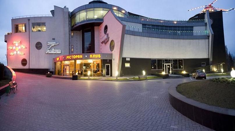 У Запоріжжі горів нічний клуб: довелось евакуювати майже 100 людей У Запоріжжі горів нічний клуб: довелось евакуювати майже 100 людей