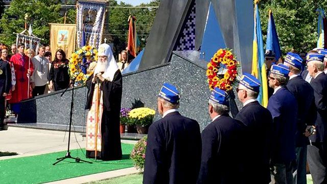 У США з’явився перший пам’ятник Небесній сотні У США з’явився перший пам’ятник Небесній сотні