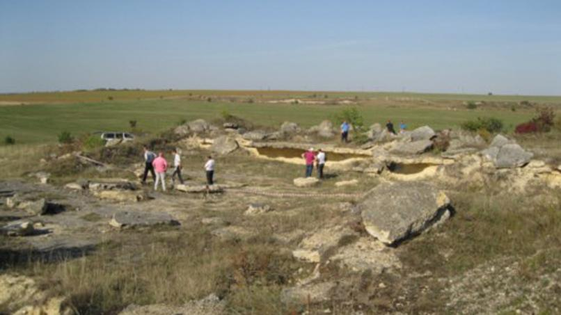 Жуткое преступление в Тернопольской области: сбитого насмерть подростка закопали в карьере
