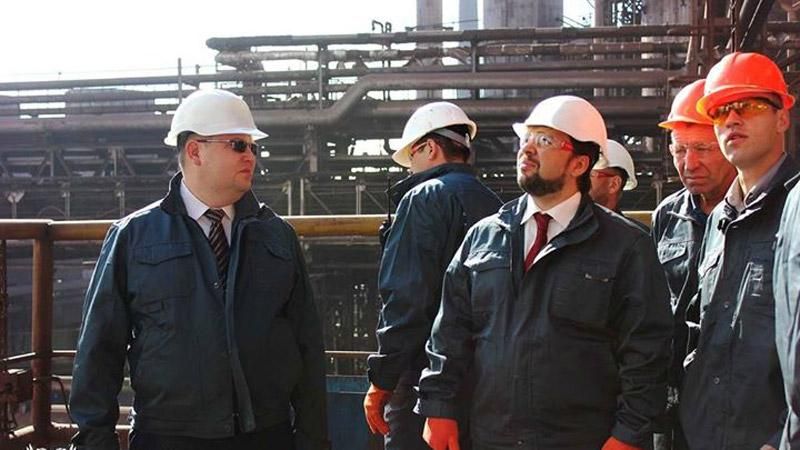 Завод Ахметова гостеприимно принял террористов Завод Ахметова гостеприимно принял террористов