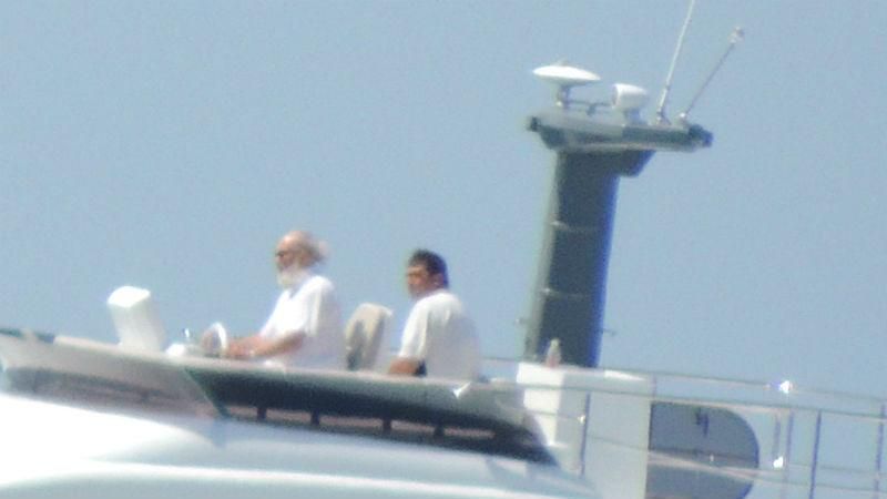 З’явились фото, як Патріарх Кирил катається на розкішній яхті З’явились фото, як Патріарх Кирил катається на розкішній яхті