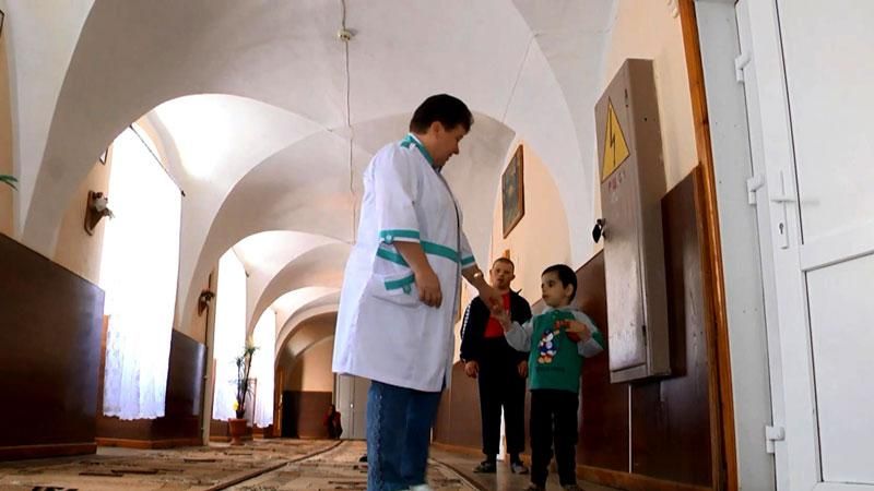 Судьба детей-маугли со Львова складывается по-разному Судьба детей-маугли со Львова складывается по-разному