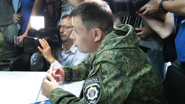 Бійці добровольчих батальйонів рвуться в поліцію Бійці добровольчих батальйонів рвуться в поліцію