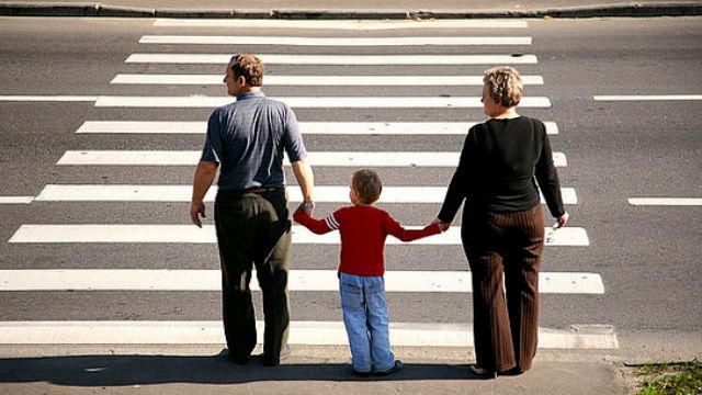 Полиция взялась за пешеходов-нарушителей Полиция взялась за пешеходов-нарушителей