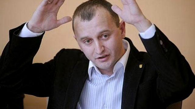 Міліція забрала в дитини Сиротюка планшет Міліція забрала в дитини Сиротюка планшет