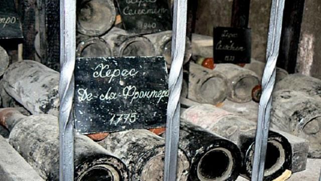 У Криму для Путіна списали рідкісне колекційне вино У Криму для Путіна списали рідкісне колекційне вино