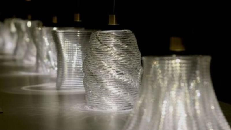 Американцы создали уникальный принтер, который печатает стеклом Американцы создали уникальный принтер, который печатает стеклом