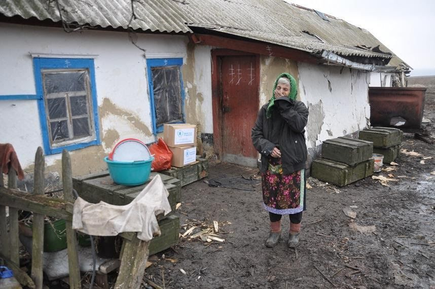 Жители Донбасса в отчаянии: террористы лишили их самого важного (Инфографика)