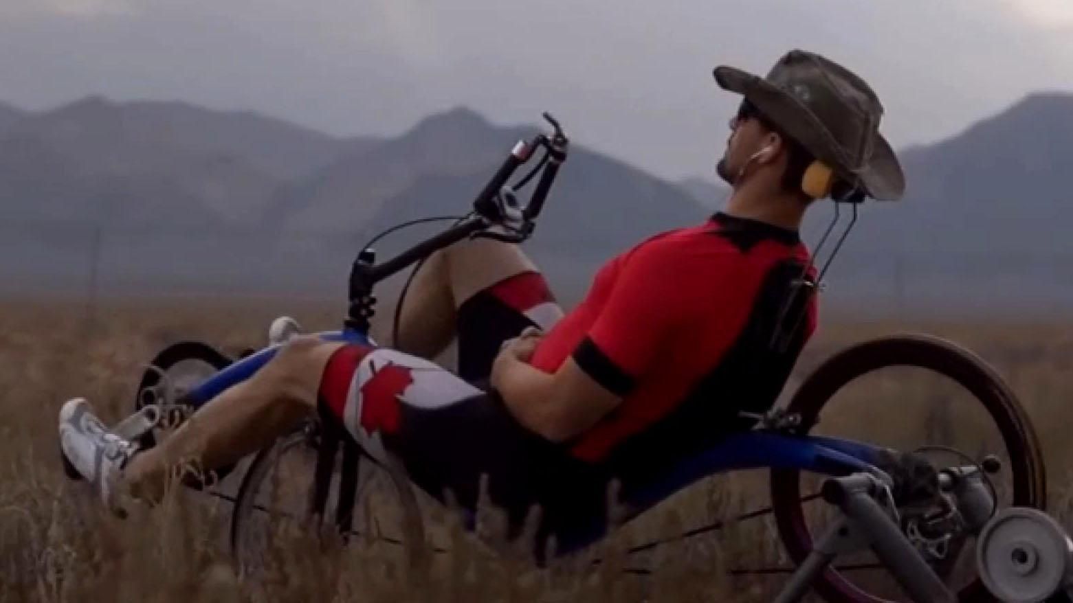 Канадцы установили рекорд скорости на капсюльном велосипеде Канадцы установили рекорд скорости на капсюльном велосипеде