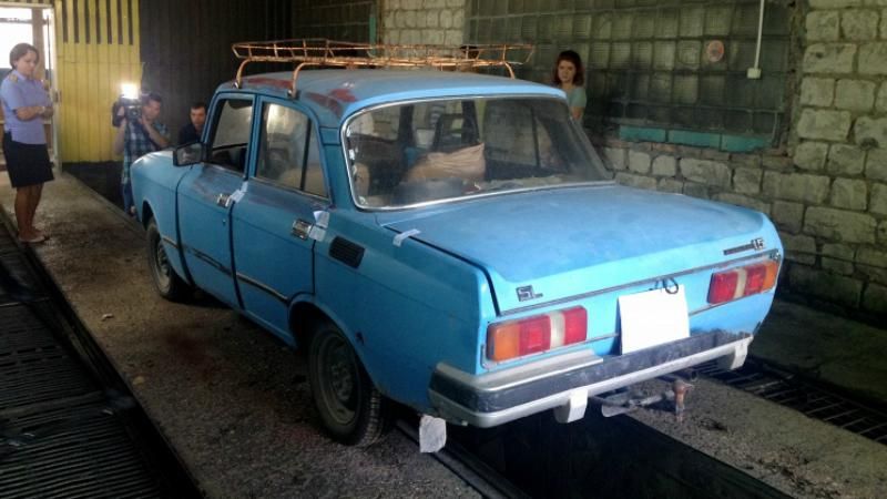 Знайшли авто підозрюваного у вбивстві сімферопольських медиків Знайшли авто підозрюваного у вбивстві сімферопольських медиків