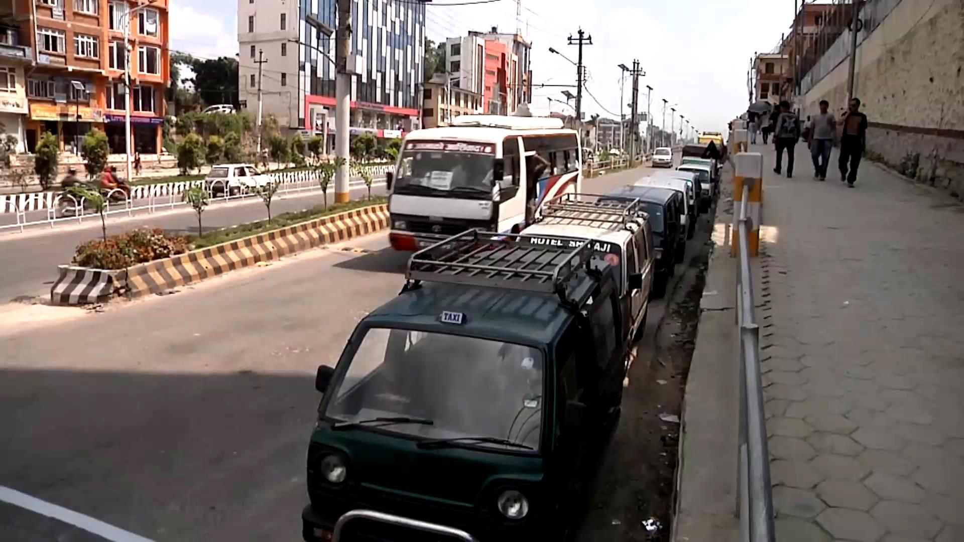 В Непале ездить на авто только в определенные числа календаря В Непале ездить на авто только в определенные числа календаря