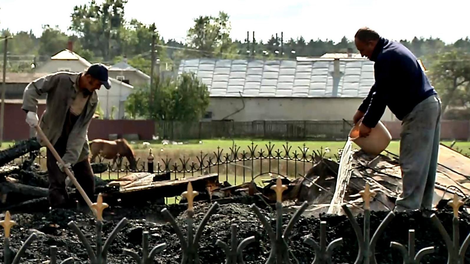 Старовинна святиня згоріла на Львівщині дотла Старовинна святиня згоріла на Львівщині дотла
