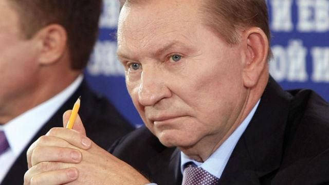 Трехсторонняя группа собирается на заседание. Кучма уже в Минске Трехсторонняя группа собирается на заседание. Кучма уже в Минске