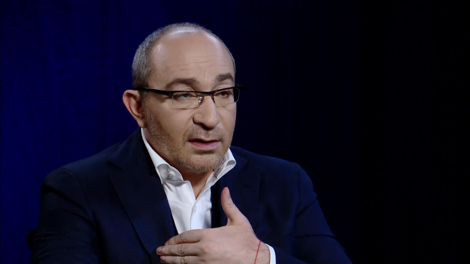 Кернес "оплакав" знесеного Леніна Кернес "оплакав" знесеного Леніна