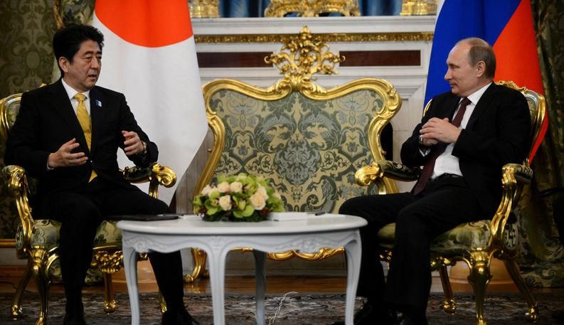 Забавный инцидент на сессии ООН: как японский премьер бежал к Путину Забавный инцидент на сессии ООН: как японский премьер бежал к Путину