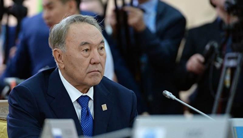 У Казахстані Крим знову став українським у шкільних підручниках У Казахстані Крим знову став українським у шкільних підручниках